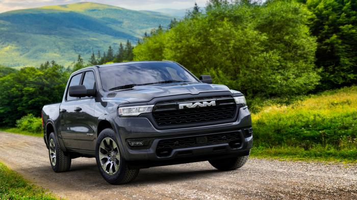 Το RAM 1500 Ramcharger στέλνει στον… πάγκο το 1500 REV! 